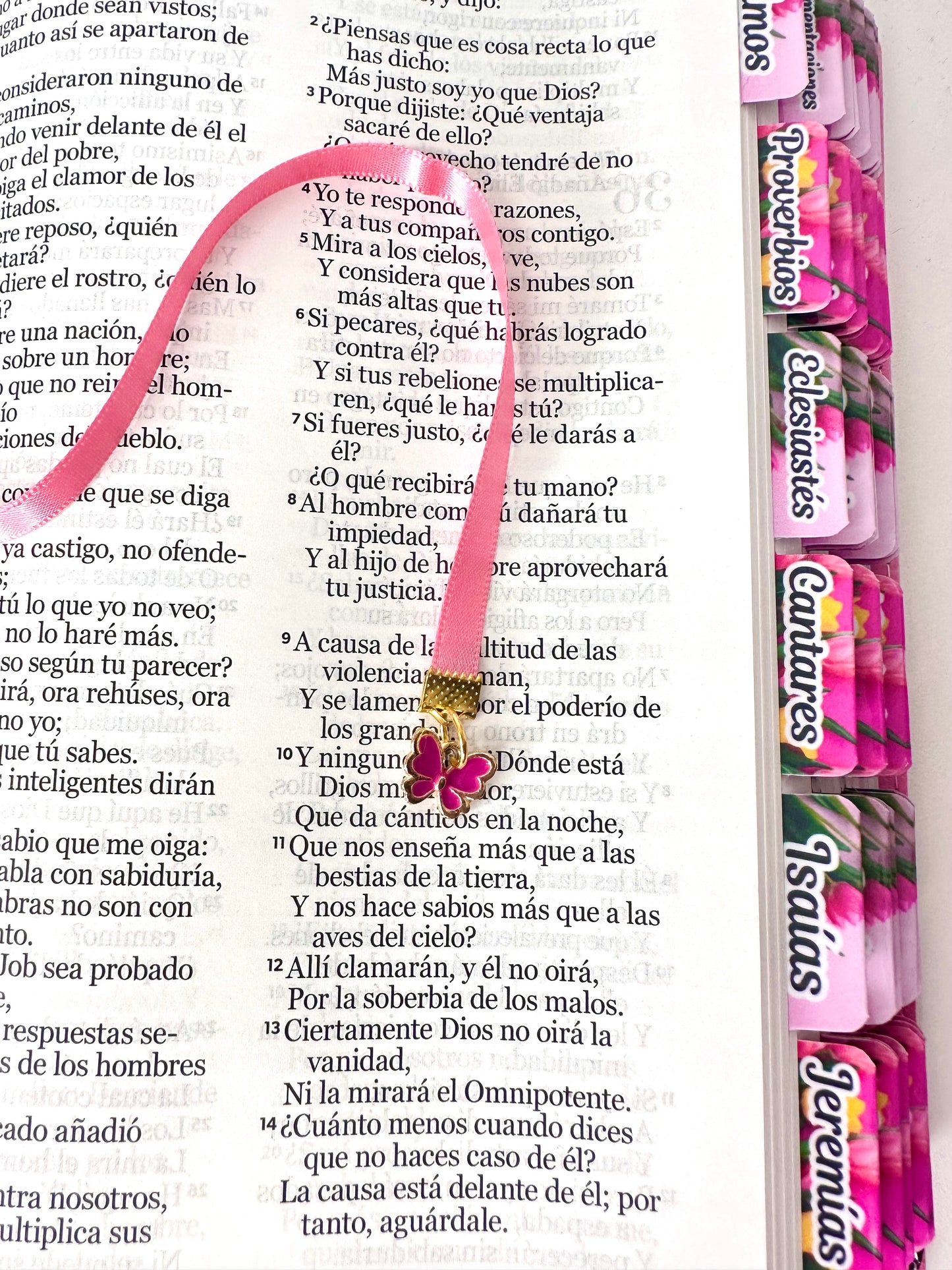 BIBLIA RVR1960 COLECCION SUPREME, TAMAÑO MANUAL, IMITACION PIEL, DISEÑO ROSA/FLORES CANTO BLANCO